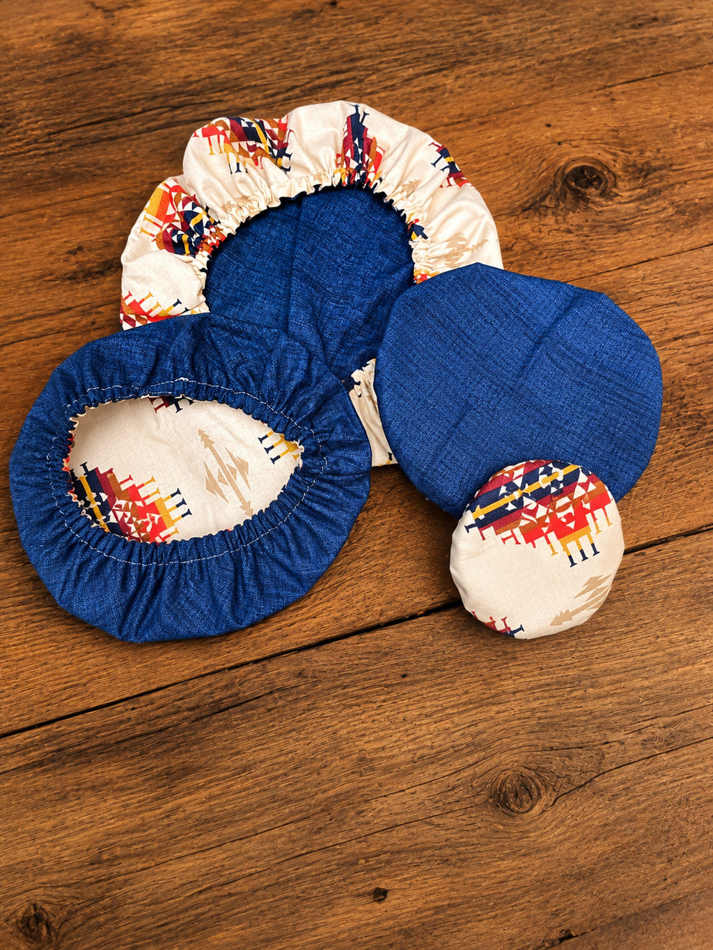 Spirit Trail / Blue Water - Medium Reversable Bowl Cover