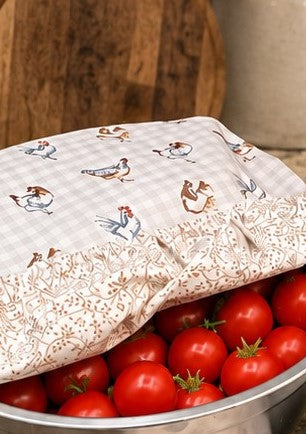 Chicken on Gingham / Tan Vine Reversible Bowl Cover Set