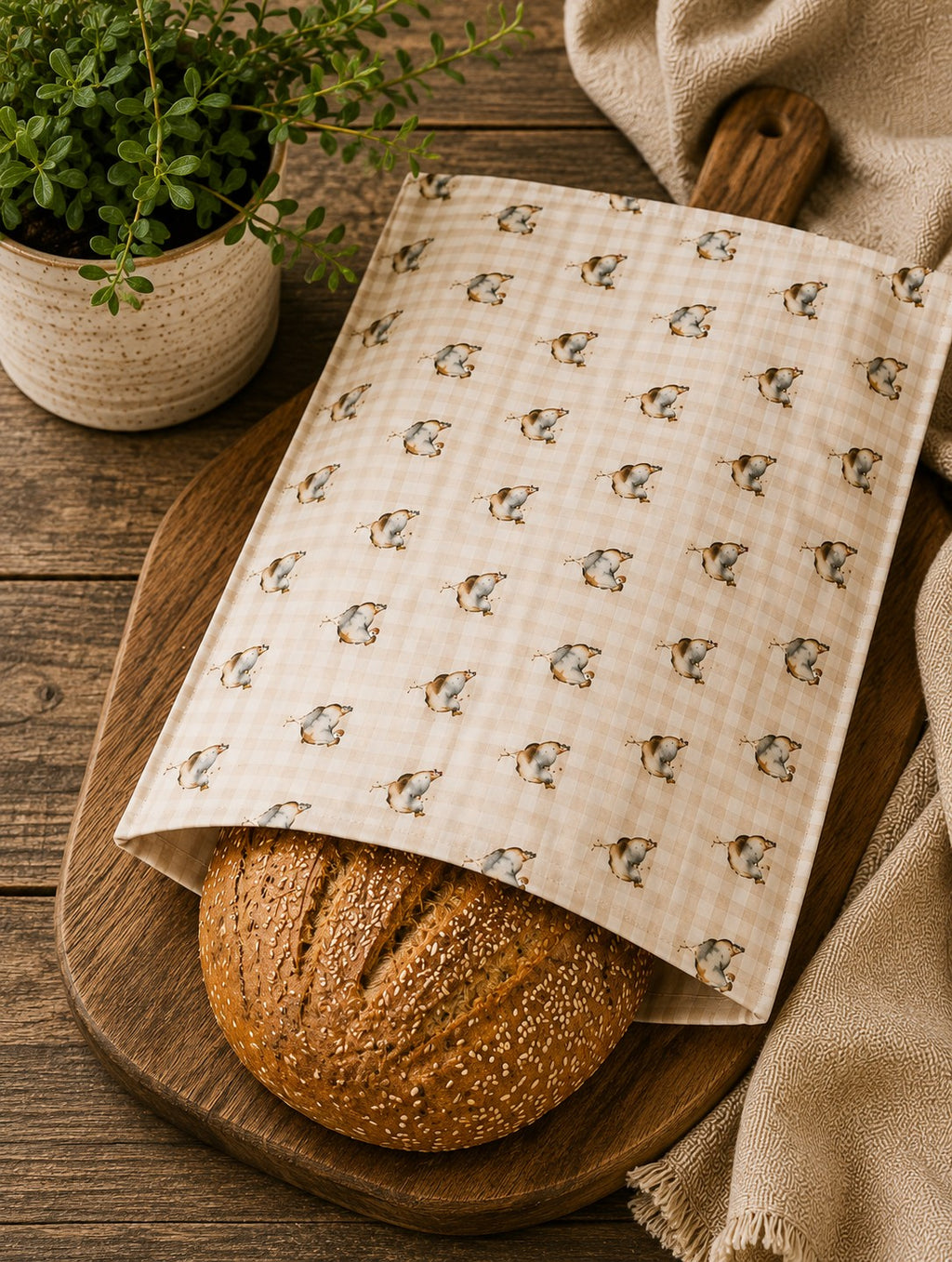 Chicken On Gingham Bees Waxed Bread Bag